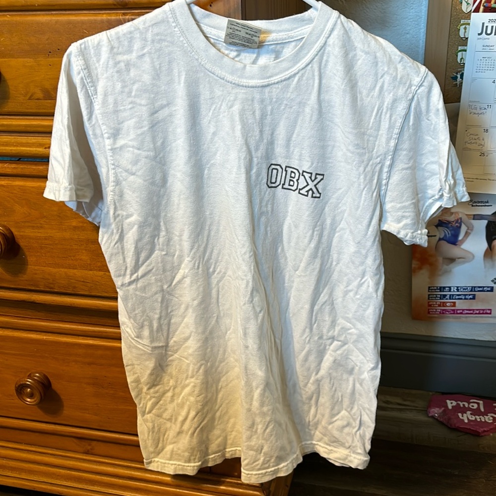 Adult Small Outer Banks Tee Shirt!